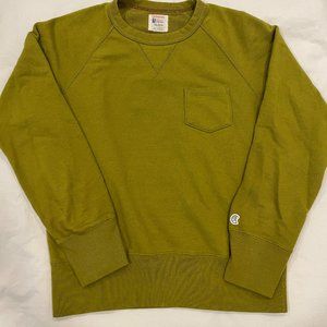 Todd Snyder + Champion MIDWEIGHT POCKET SWEATSHIRT IN OLIVE